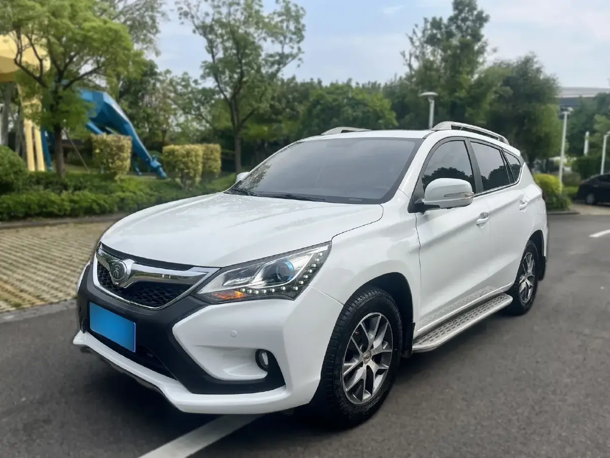 2016 BYD Song 1.5T 154HP L4 6MT