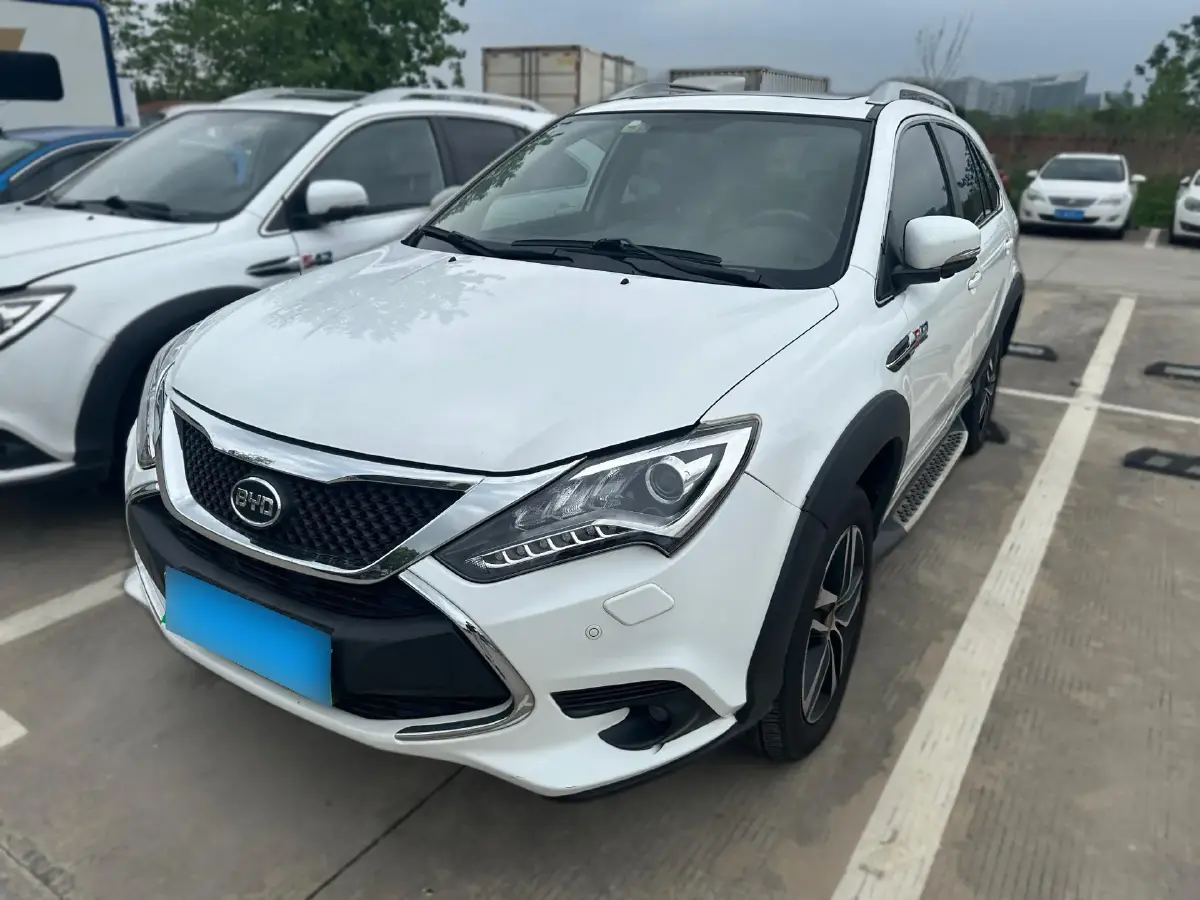 2015 BYD Tang 2.0T 205HP L4 6DCT PHEV