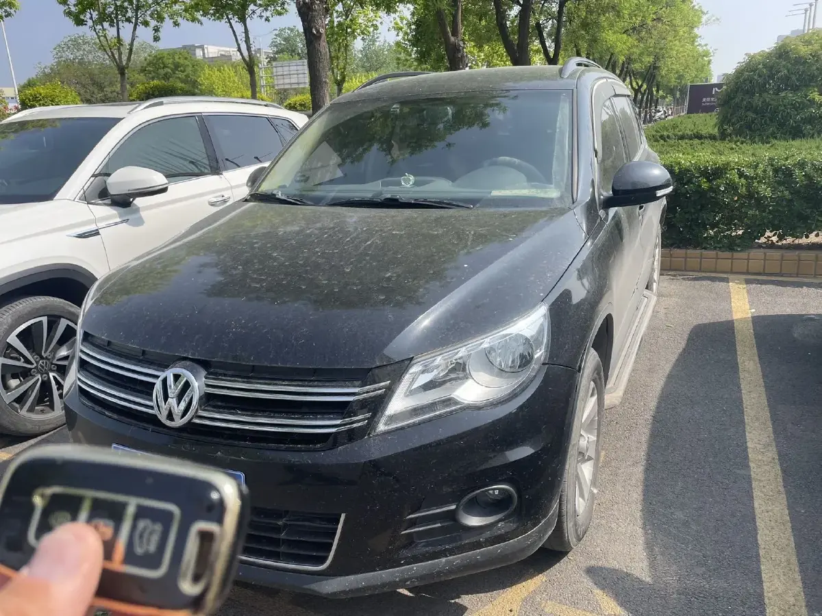 2010 Volkswagen Tiguan 1.8T 160HP L4 6AT