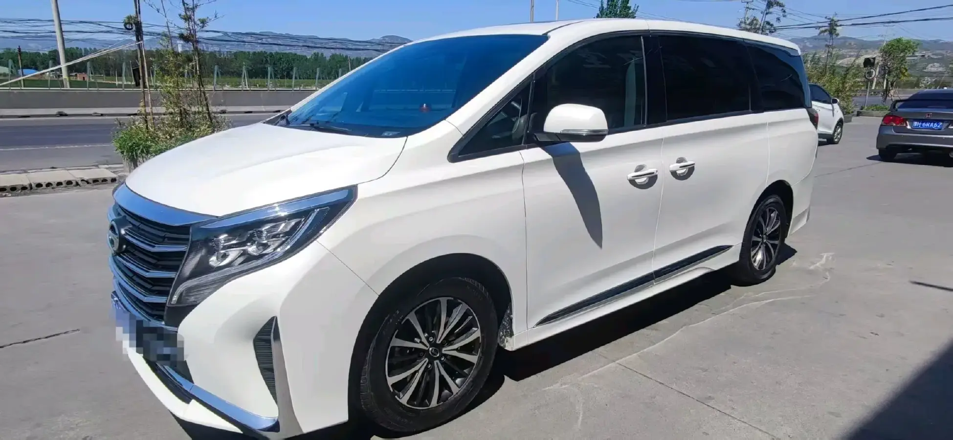 2021 GAC Trumpchi M8 2.0T 252HP L4 8AT