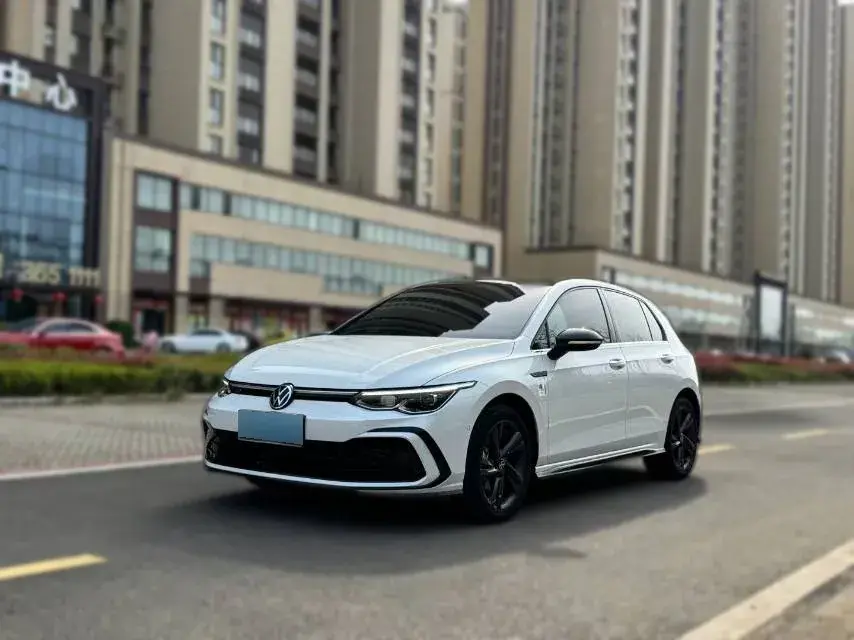 2023 Volkswagen Golf 1.4T 150HP L4 7DCT