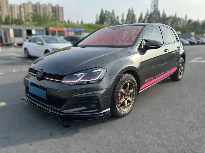 2014 Volkswagen Golf 1.4T 131HP L4 7DCT