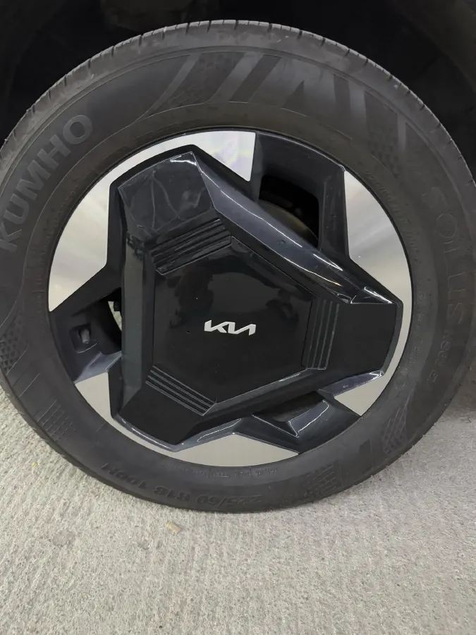 2024 Kia EV5 BEV 64.2KWH,autocango,china used car exporter,china ev exporter,chinese used car exporter,chinese used ev exporter