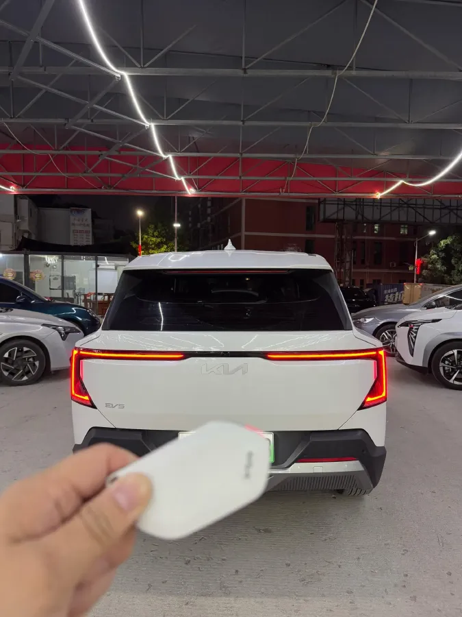 2024 Kia EV5 BEV 64.2KWH,autocango,china used car exporter,china ev exporter,chinese used car exporter,chinese used ev exporter