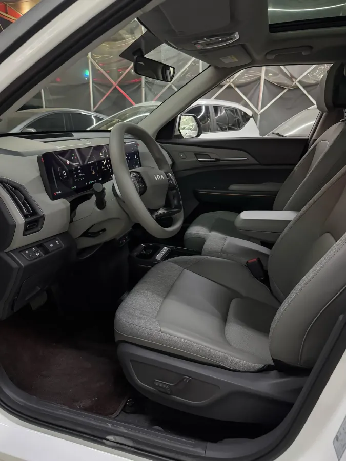 2024 Kia EV5 BEV 64.2KWH,autocango,china used car exporter,china ev exporter,chinese used car exporter,chinese used ev exporter