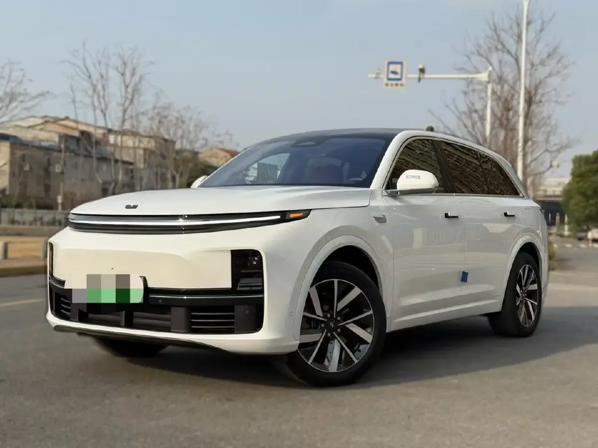 2023 Li L7 Range Extended 154HP REEV 40.9KWH