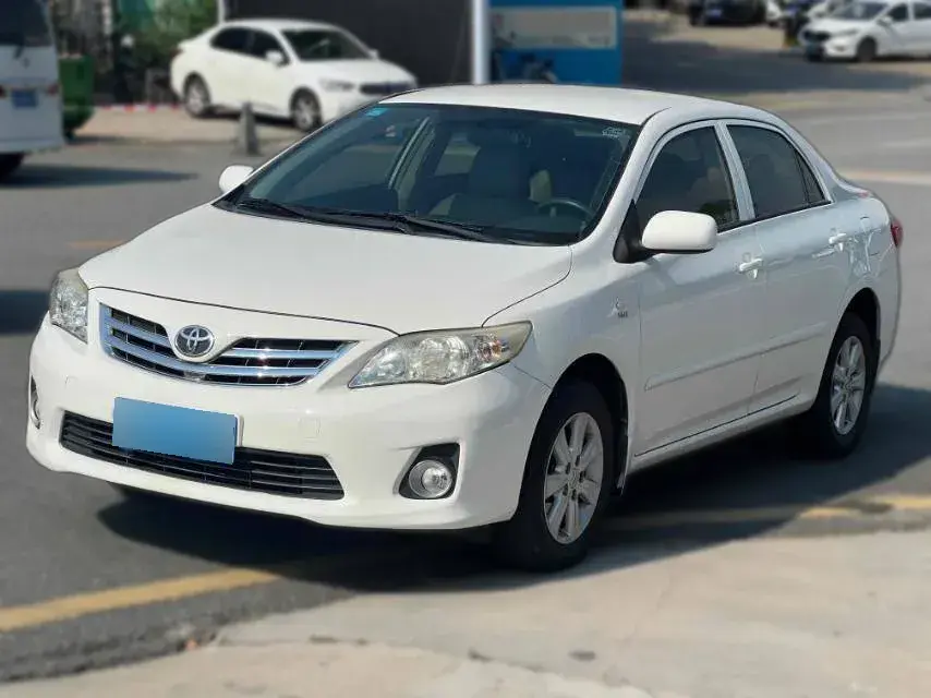 2011 Toyota Corolla 1.6L 122HP L4 5MT