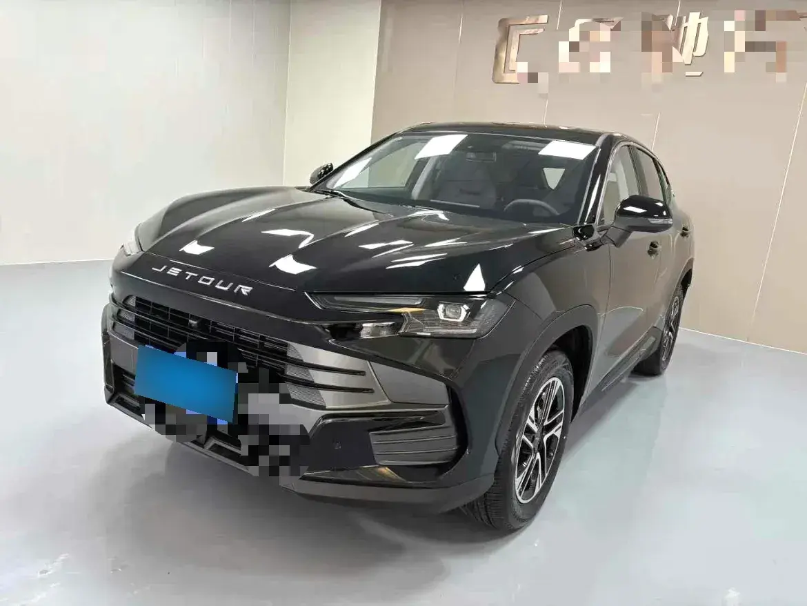 2025 Jetour DASHING 1.5T 156HP L4 6DCT