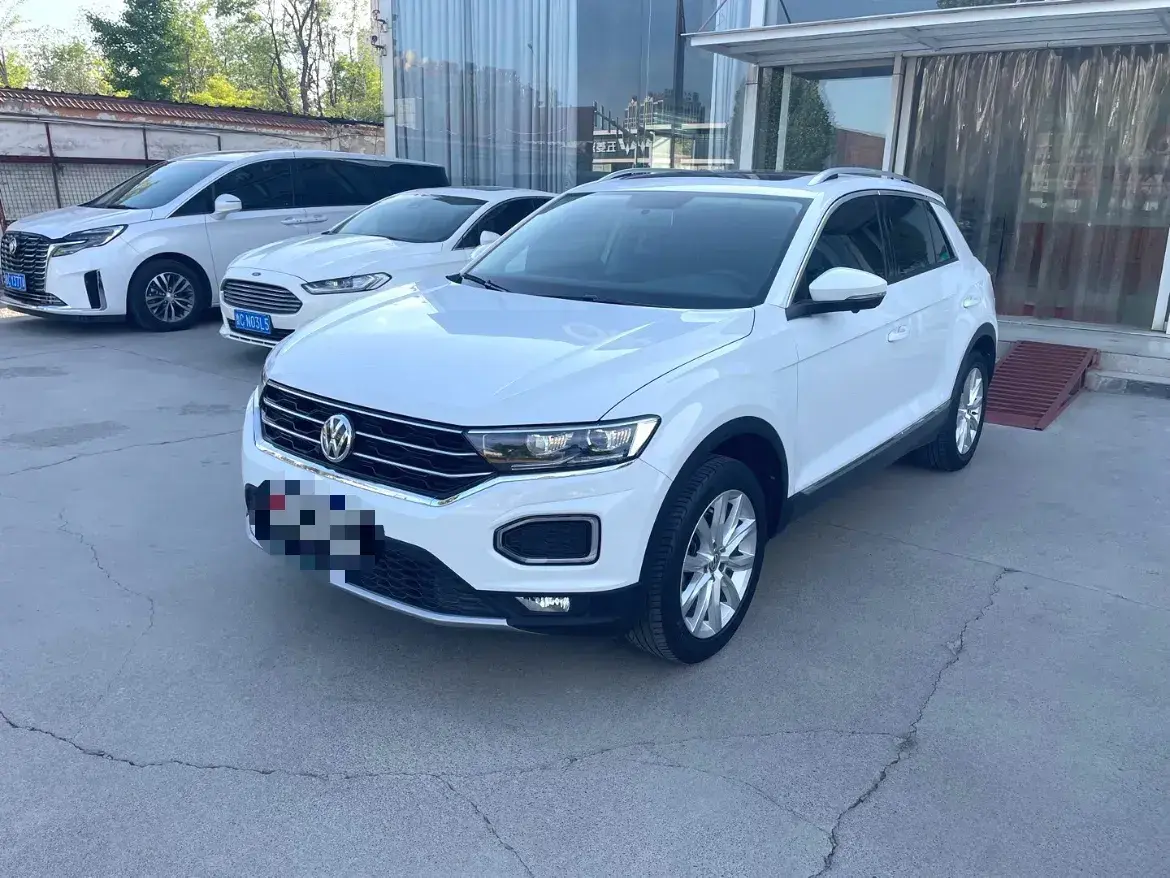 2019 Volkswagen T-Roc 1.4T 150HP L4 7DCT
