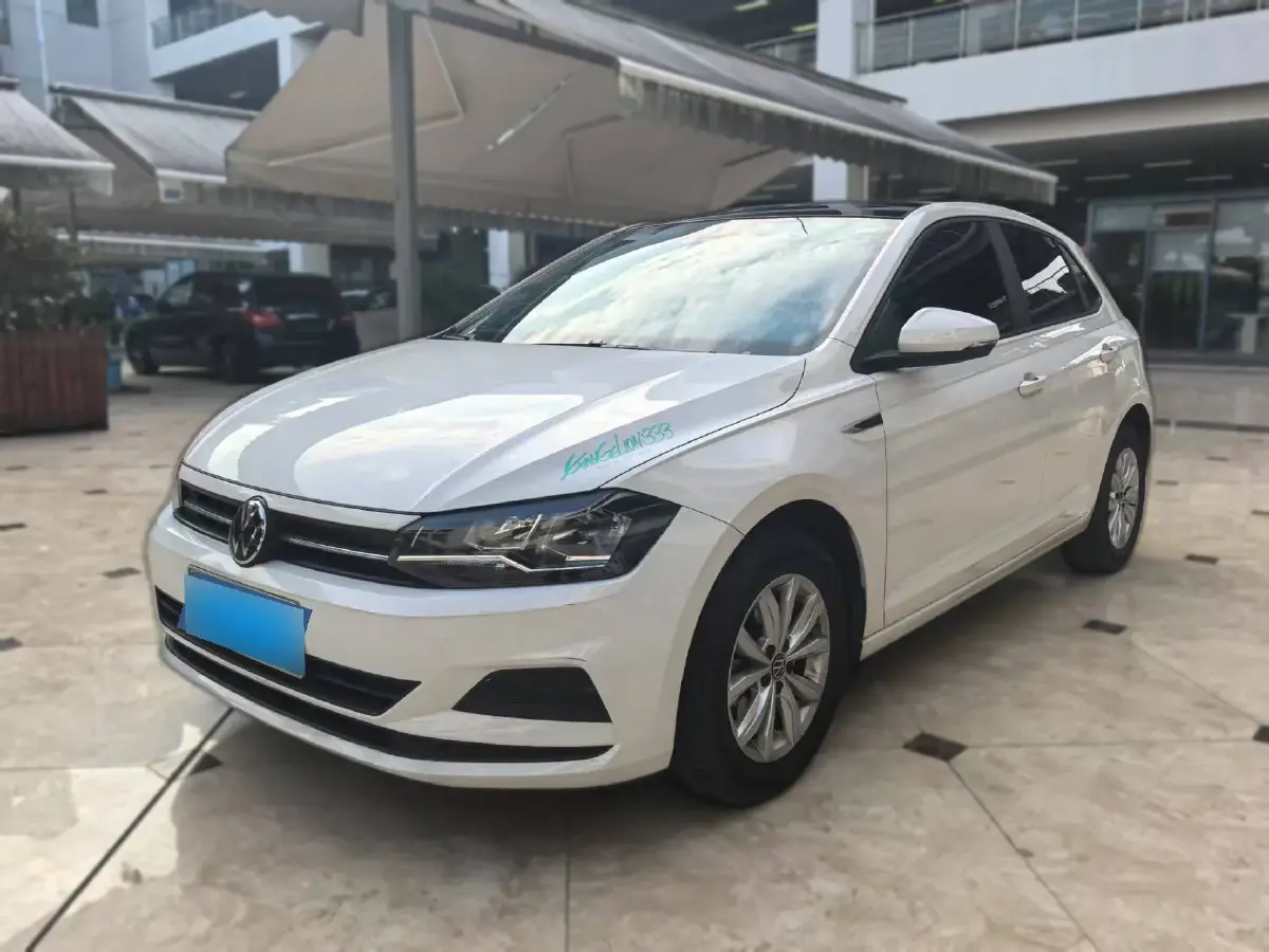 2021 Volkswagen Polo 1.5L 113HP L4 6AT