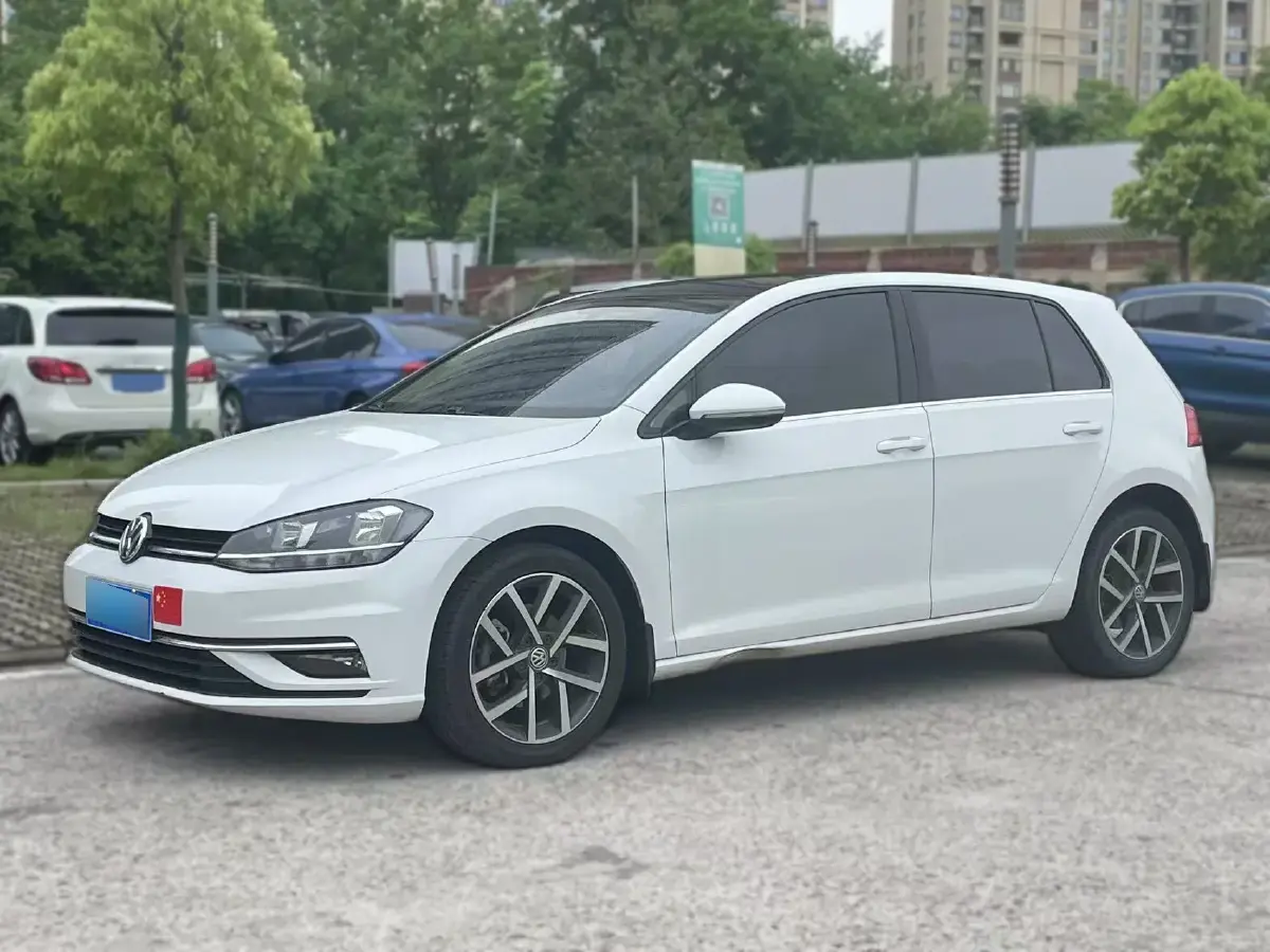 2020 Volkswagen Golf 1.4T 150HP L4 7DCT