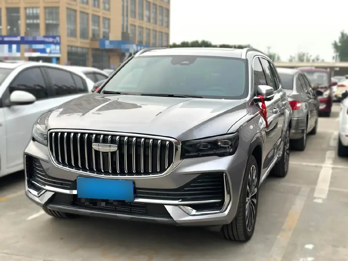 2025 Geely Monjaro 2.0T 238HP L4 8AT