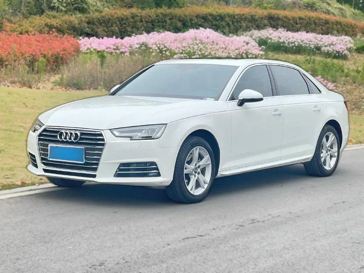 2018 Audi A4L 1.4T 150HP L4 7DCT
