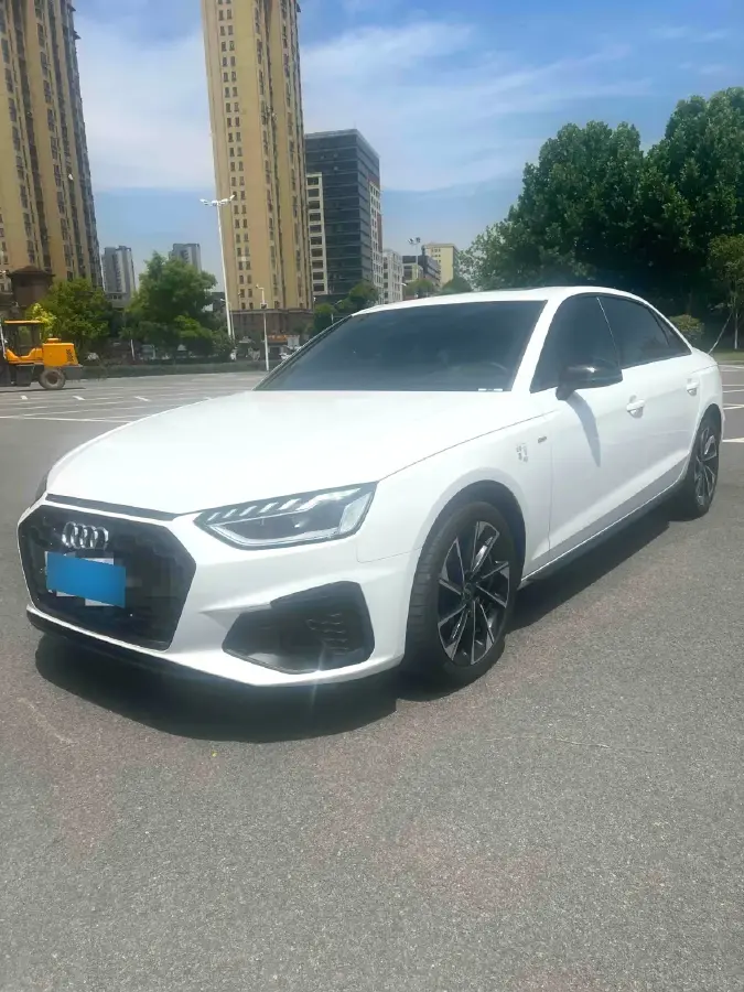 2020 Audi A4L 2.0T 190HP L4 7DCT