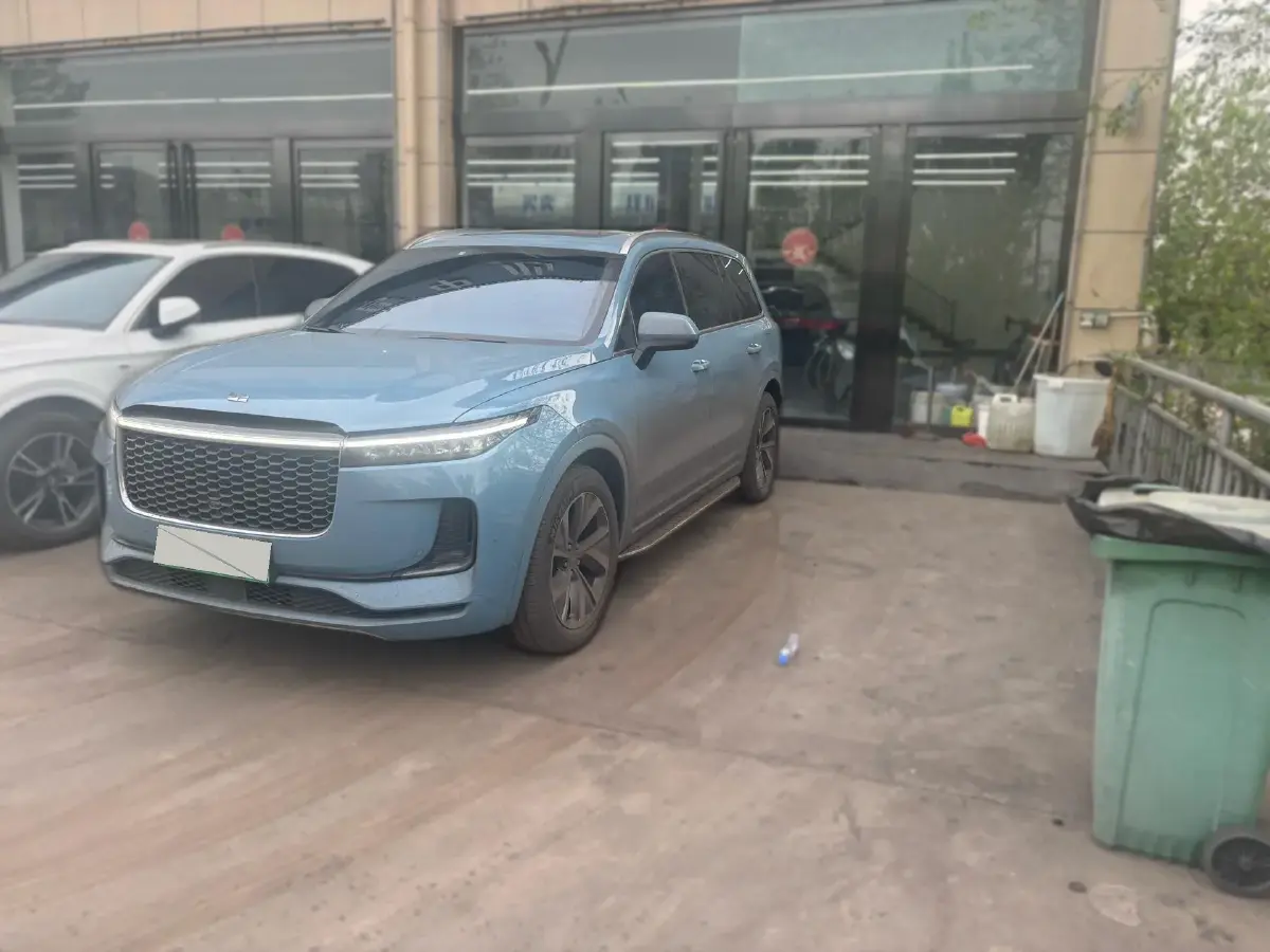 2021 Li ONE Range Extended 131HP REEV 40.5KWH