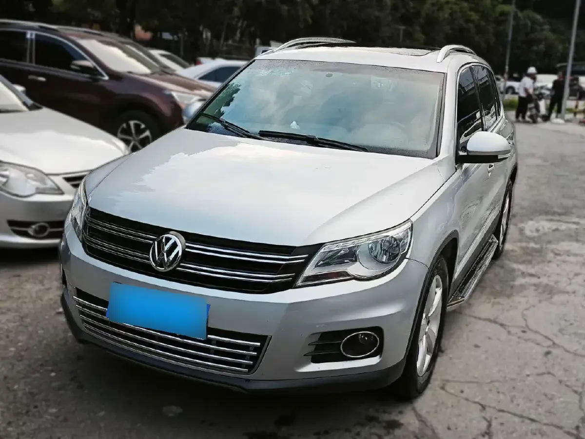 2010 Volkswagen Tiguan 1.8T 160HP L4 6AT