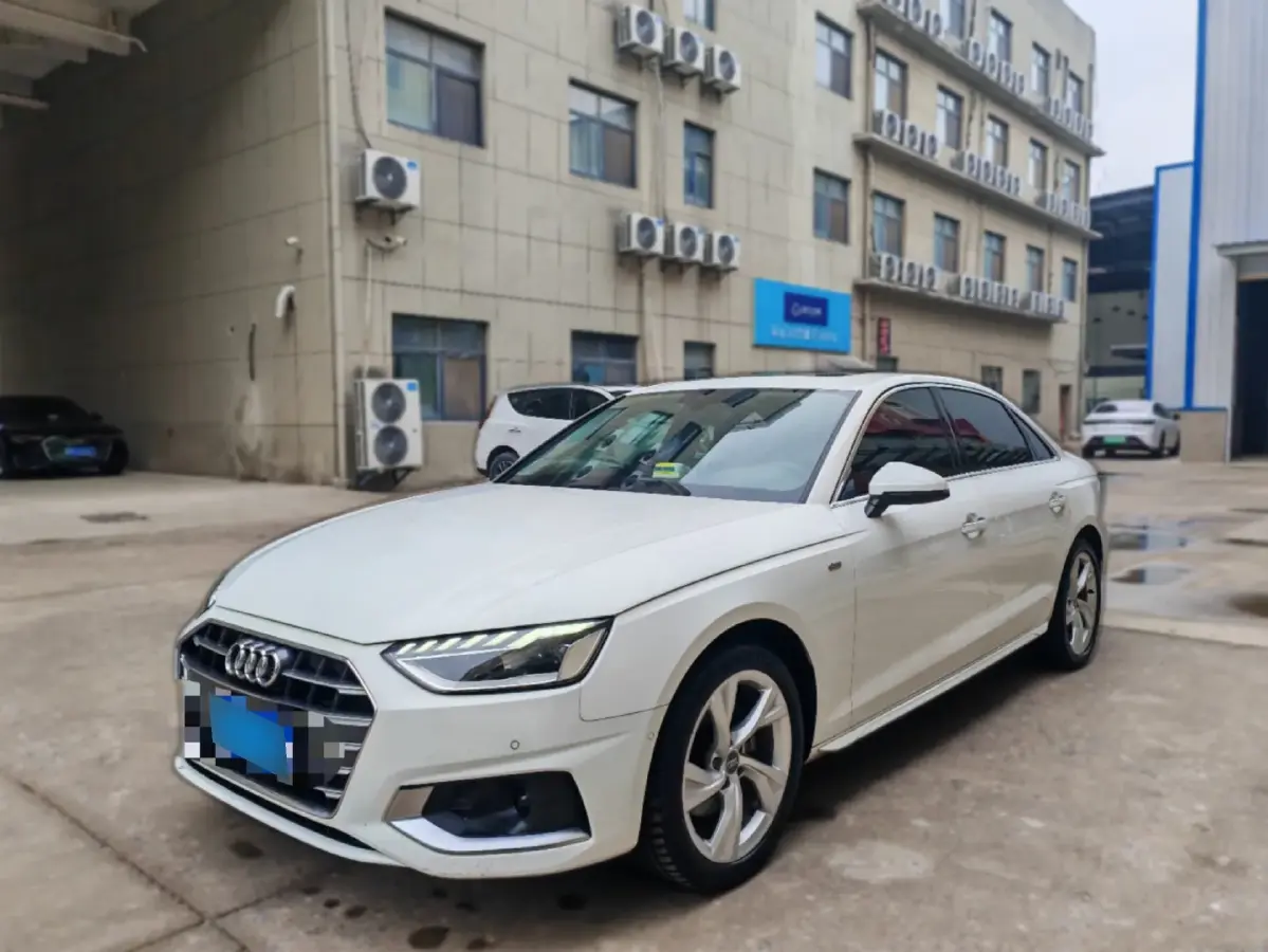 2020 Audi A4L 2.0T 190HP L4 7DCT