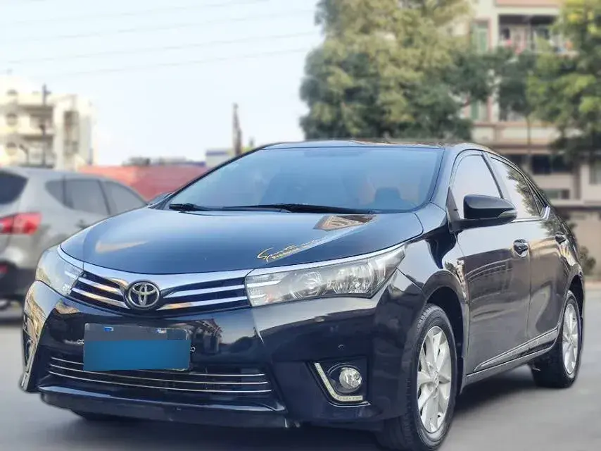 2014 Toyota Corolla 1.6L 122HP L4 CVT