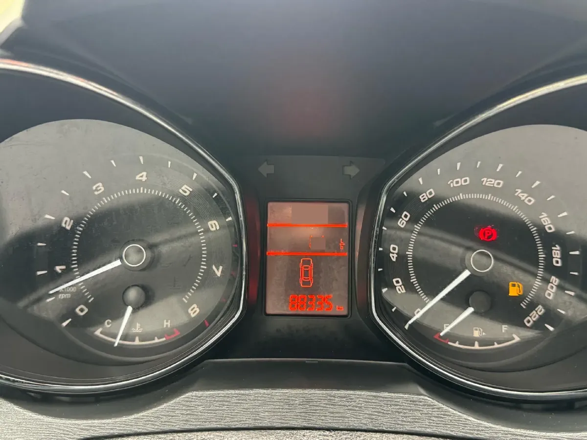 2015 Chery Arrizo 7 1.5T 152HP L4 5MT,autocango,china used car exporter,china ev exporter,chinese used car exporter,chinese used ev exporter