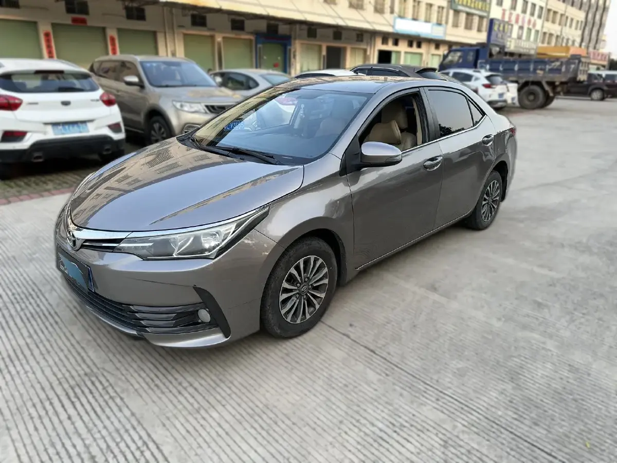 2017 Toyota Corolla 1.2T 116HP L4 6MT