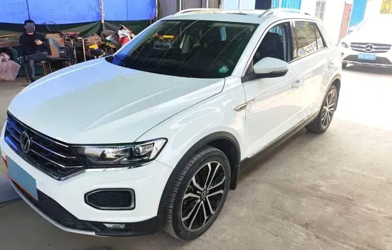 2021 Volkswagen T-Roc 1.4T 150HP L4 7DCT