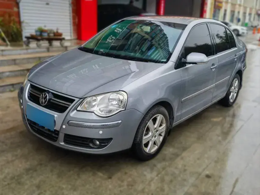 2009 Volkswagen Polo 1.6L 105HP L4 6AT