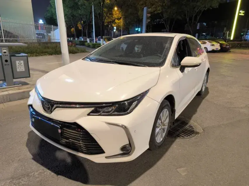 2019 Toyota Corolla 1.2T 116HP L4 CVT