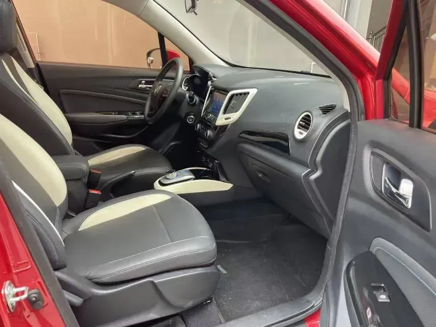 2018 ChangAn CS15 EV BEV 42.92KWH,autocango,china used car exporter,china ev exporter,chinese used car exporter,chinese used ev exporter