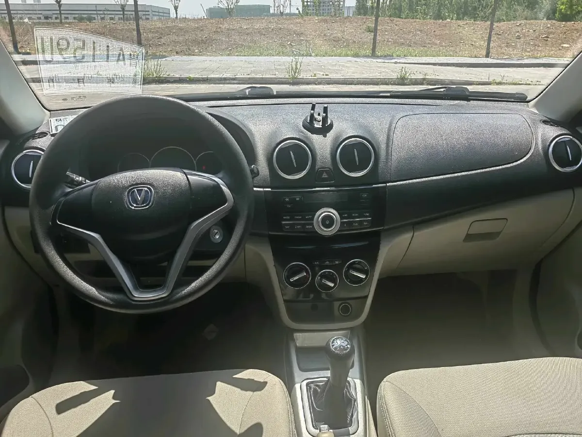 2015 ChangAn Alsvin V3 1.4L 101HP L4 5MT,autocango,china used car exporter,china ev exporter,chinese used car exporter,chinese used ev exporter