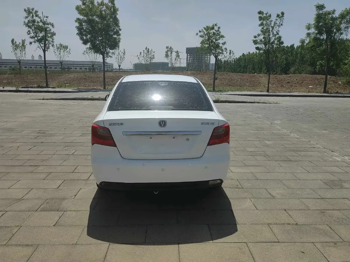 2015 ChangAn Alsvin V3 1.4L 101HP L4 5MT,autocango,china used car exporter,china ev exporter,chinese used car exporter,chinese used ev exporter