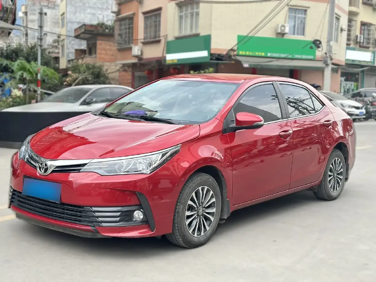 2018 Toyota Corolla 1.2T 116HP L4 CVT
