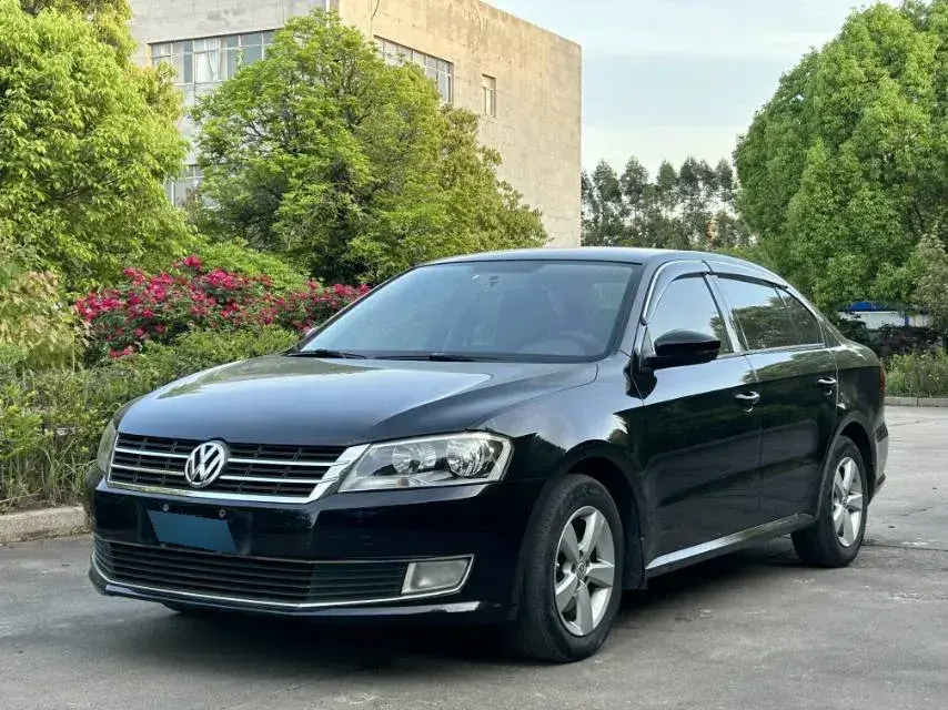 2013 Volkswagen Lavida 1.6L 110HP L4 5MT