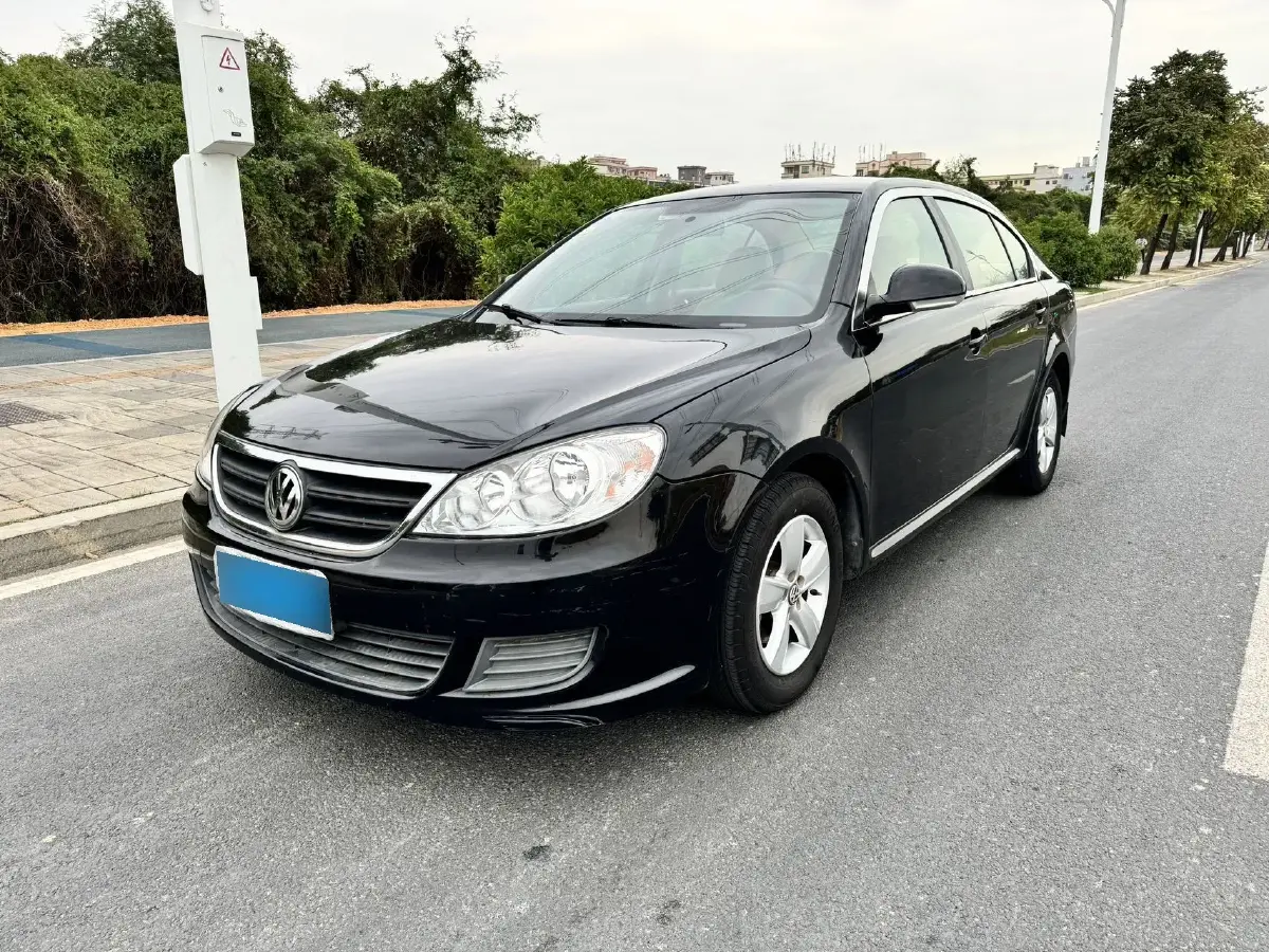 2013 Volkswagen Lavida 1.6L 105HP L4 6AT