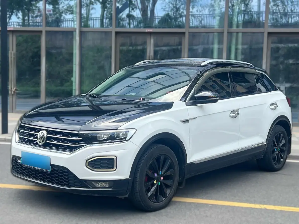 2018 Volkswagen T-Roc 1.4T 150HP L4 7DCT