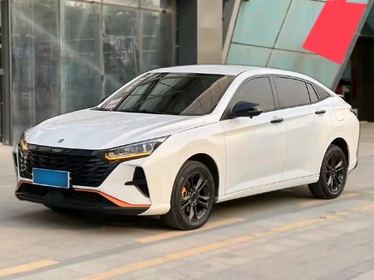 2023 DongFeng Aeolus YiXuan 1.5L 125HP L4 6DCT