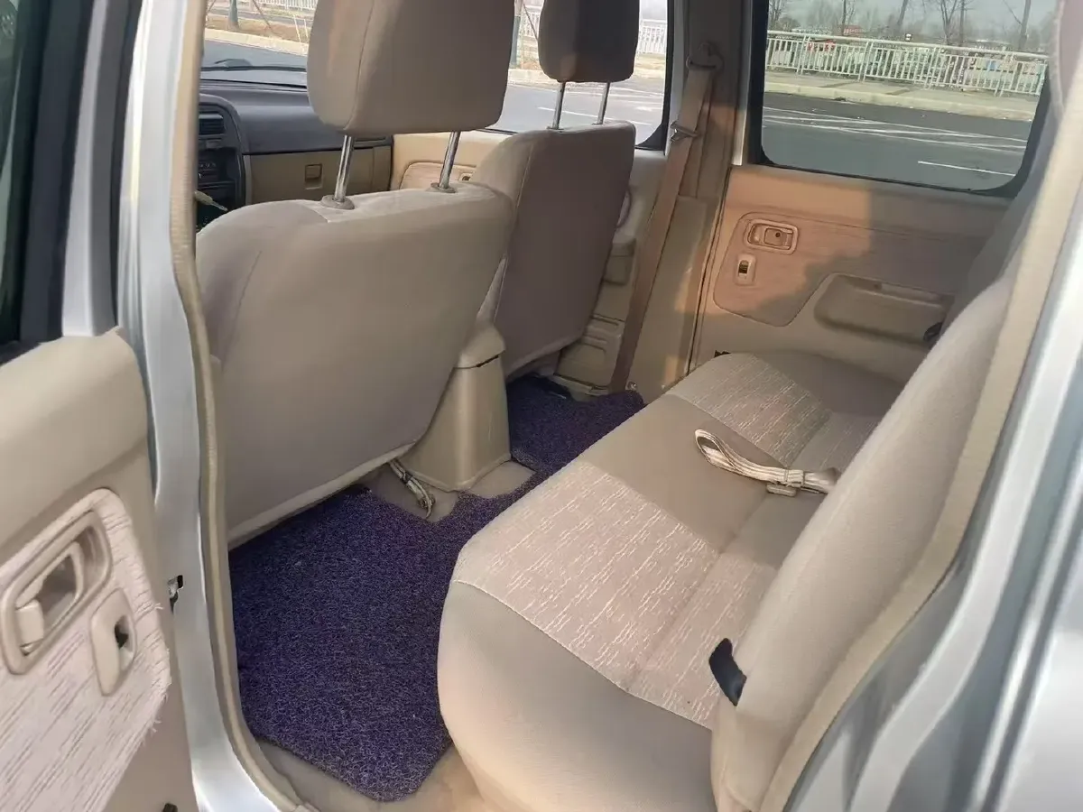 2013 Dongfeng RuiQi MPV 2.4L 139HP L4 5MT,autocango,china used car exporter,china ev exporter,chinese used car exporter,chinese used ev exporter