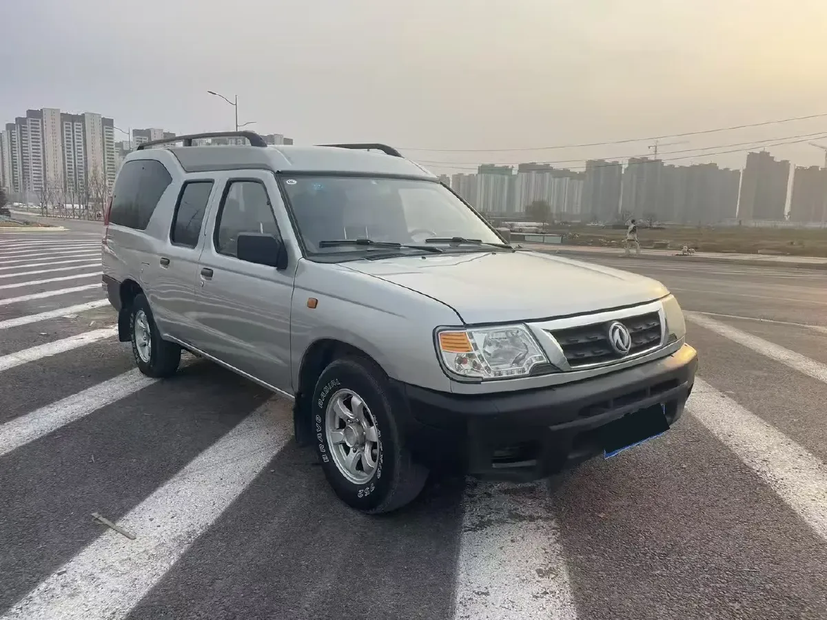 2013 Dongfeng RuiQi MPV 2.4L 139HP L4 5MT,autocango,china used car exporter,china ev exporter,chinese used car exporter,chinese used ev exporter