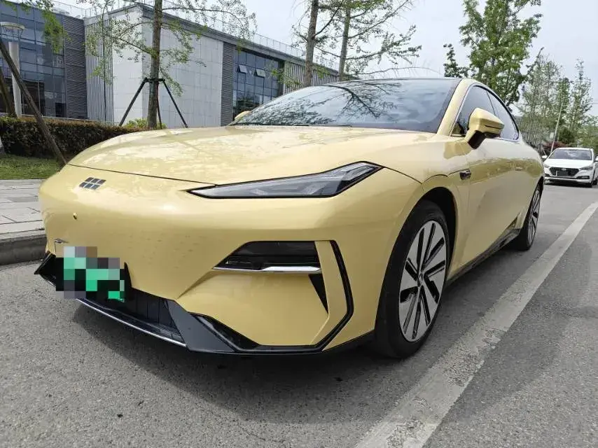 2024 Geely Galaxy E8 BEV 76KWH