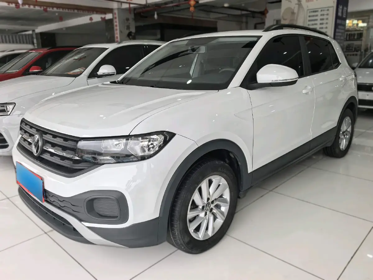 2021 Volkswagen Tacqua 1.5L 113HP L4 5MT