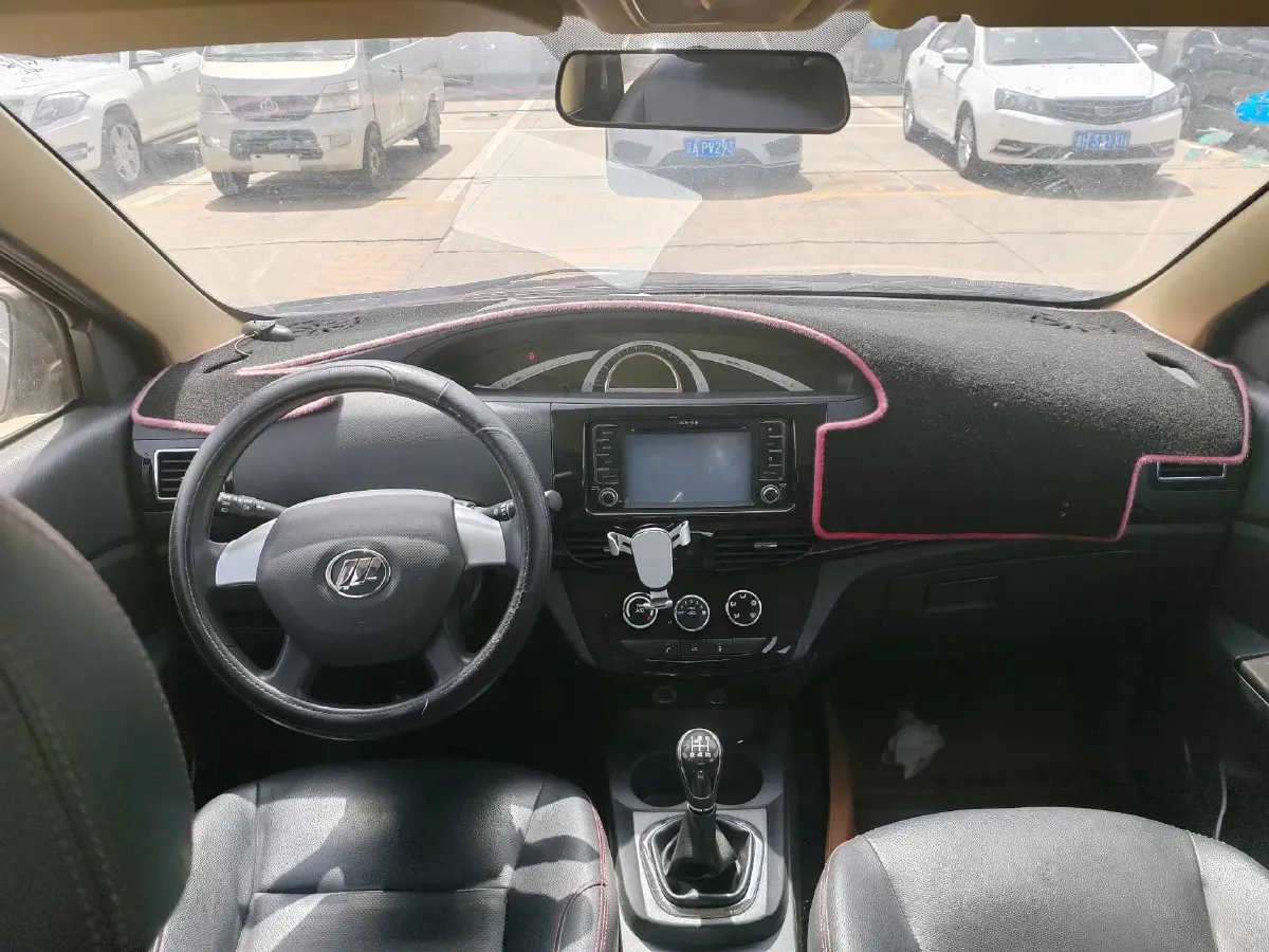 2015 LiFan LeTu 1.5L 109HP L4 5MT,autocango,china used car exporter,china ev exporter,chinese used car exporter,chinese used ev exporter