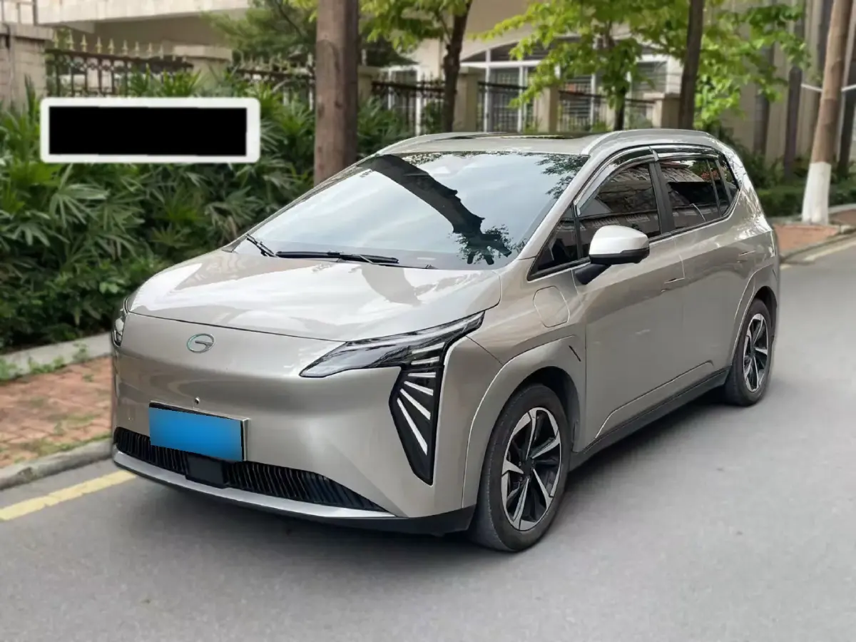 2023 Aion Y BEV 61.7KWH