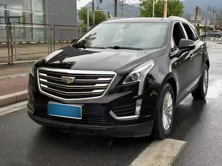 2018 Cadillac XT5 2.0T 269HP L4 9AT