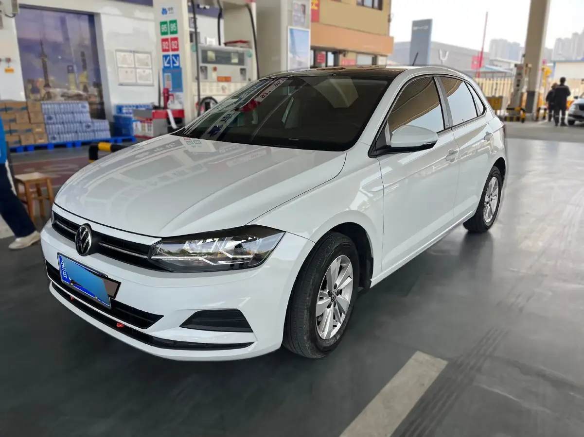 2023 Volkswagen Polo 1.5L 113HP L4 6AT