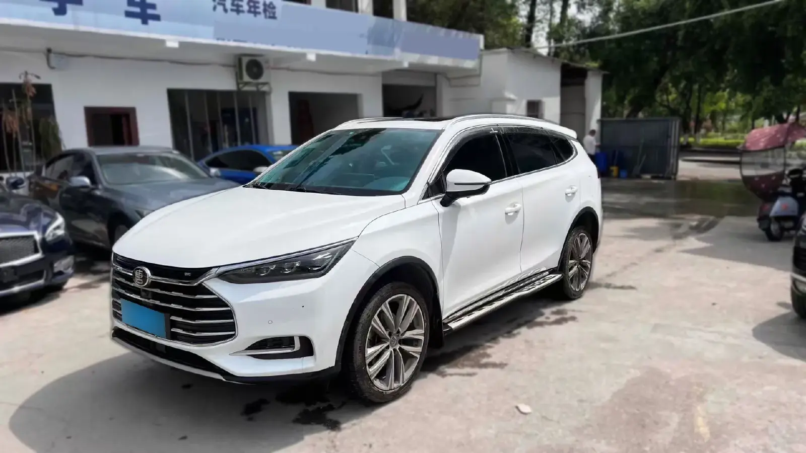 2018 BYD Tang 2.0T 205HP L4 6AT