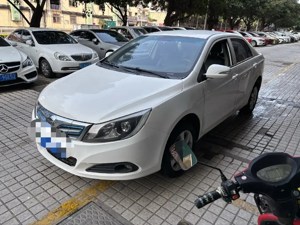 2017 BYD Qin 1.5T 154HP L4 6DCT PHEV 15.2KWH