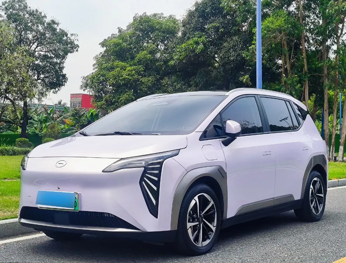 2023 Aion Y BEV 61.7KWH