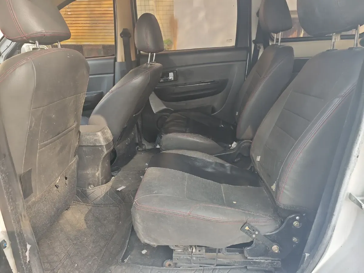 2015 LiFan LeTu 1.5L 109HP L4 5MT,autocango,china used car exporter,china ev exporter,chinese used car exporter,chinese used ev exporter