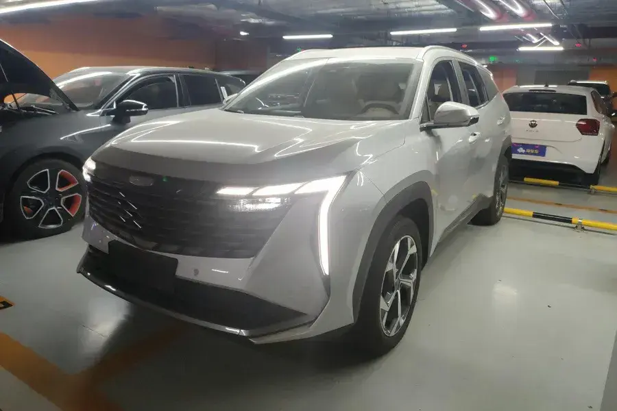 2023 Geely StarRay 1.5T 181HP L4 7DCT