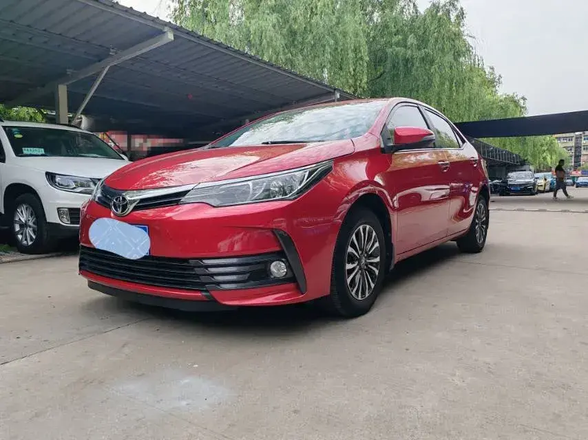 2018 Toyota Corolla 1.2T 116HP L4 CVT