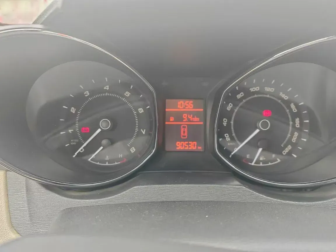 2014 Chery Arrizo 7 1.6L 126HP L4 5MT,autocango,china used car exporter,china ev exporter,chinese used car exporter,chinese used ev exporter